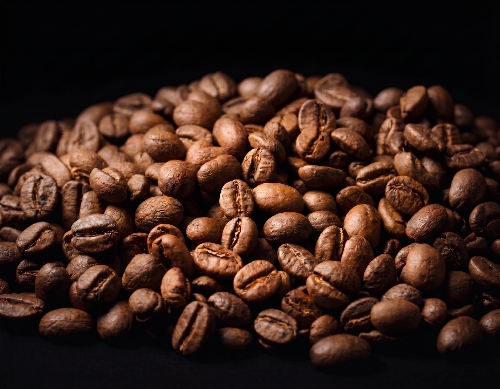Dark roasted Liberica beans
